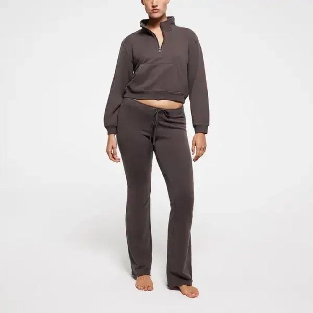 Skims French Terry Low Rise Straight Leg Pant